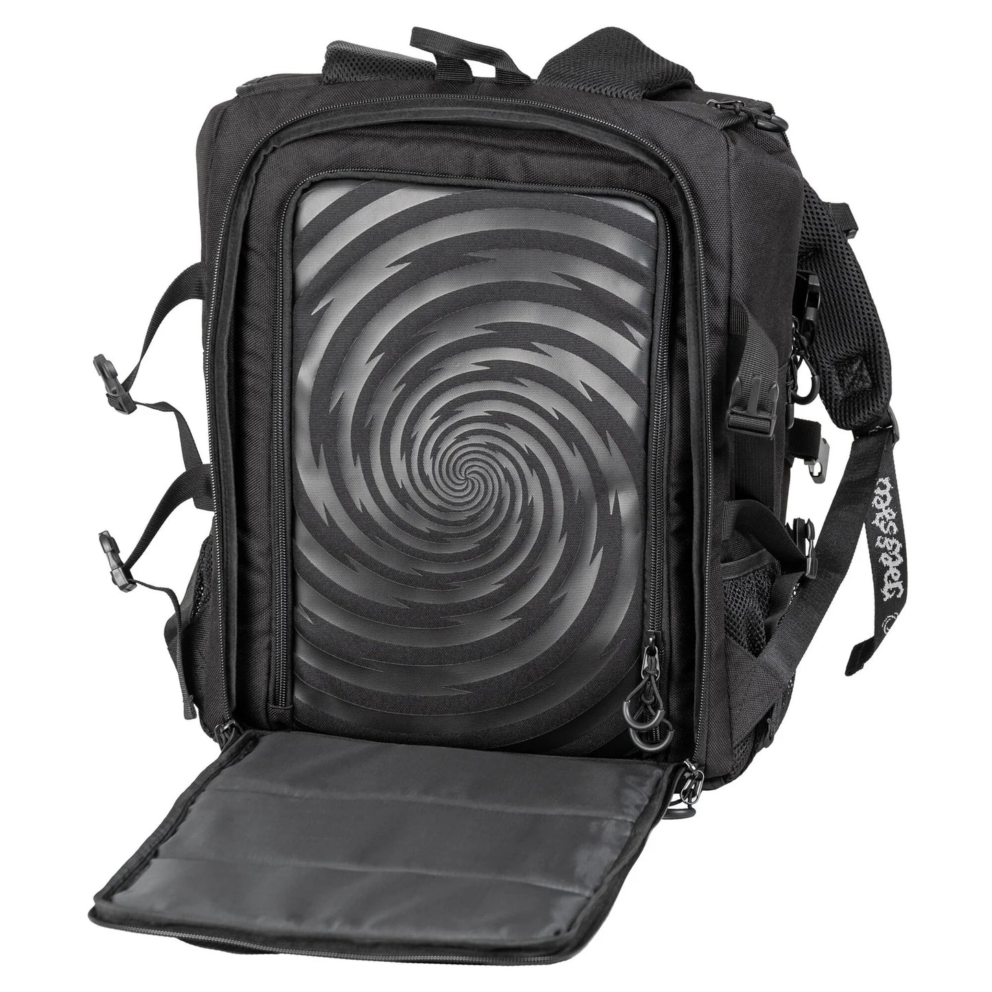 Mesmer Skate Bag - The crossover